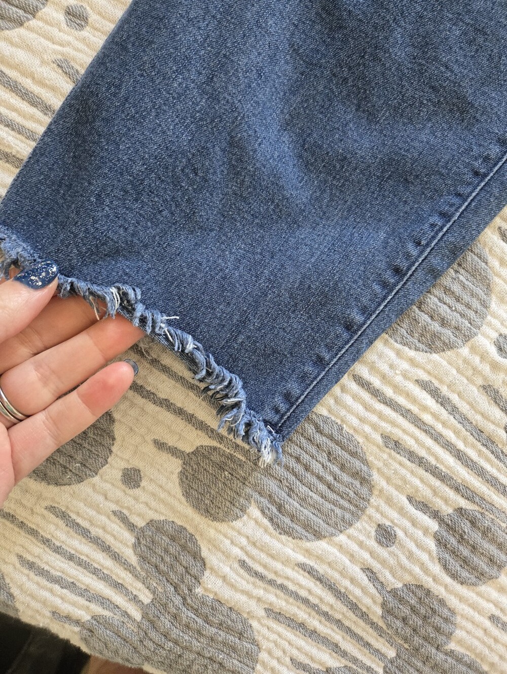 Ruby Rd. stretch denim pull-on pants. Size M - Picture 5 of 5